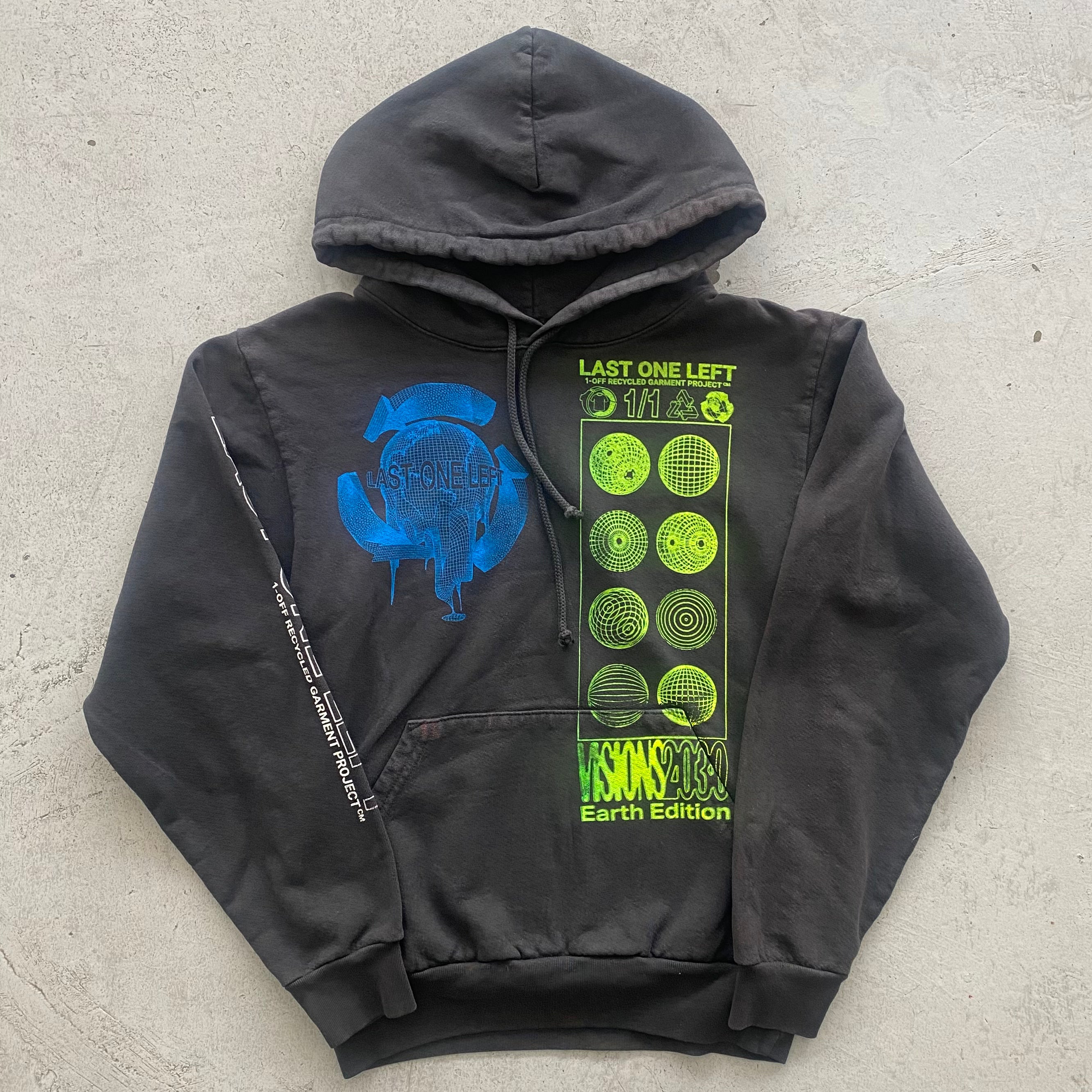 Visions Hoodie - Black (XS)